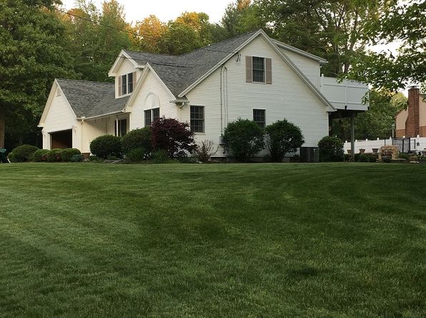 8 Palma Ln