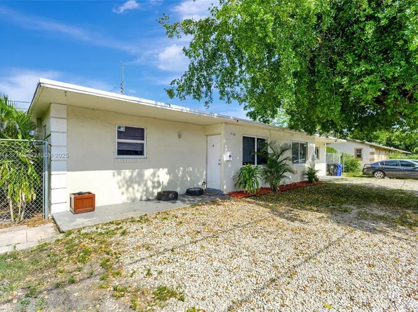 716 NW 14th Way, Fort Lauderdale, FL 33311
