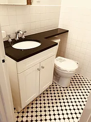 Rented by Metropolis Real Estate of Manhattan