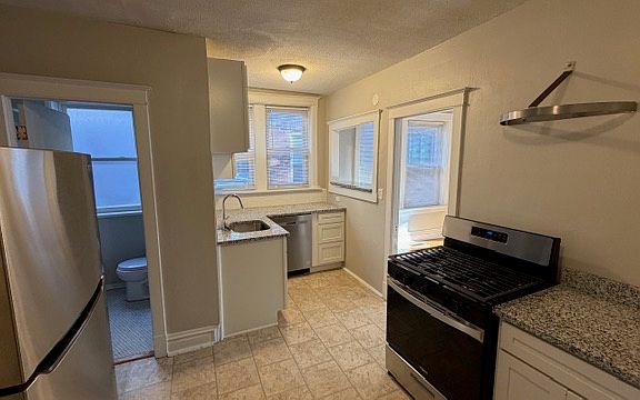 Updated kitchen with dishwasher
