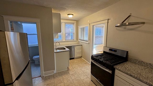 Updated kitchen with dishwasher