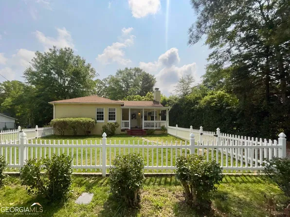 199 Lake Forest Cir, Elberton, GA 30635