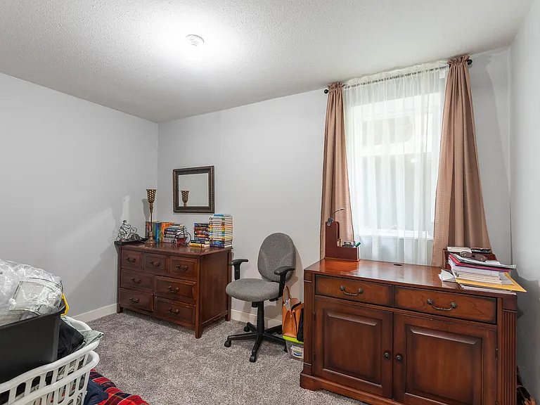 1613 Sharon Dr — Photo 15