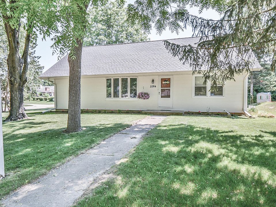 1st image of 3284 N 106th St