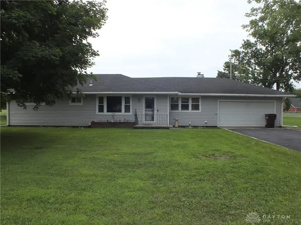 109 Palm Dr, Greenville, OH 45331