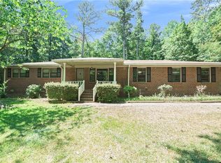 41 Jimmys Ln, Ellenwood, GA 30294