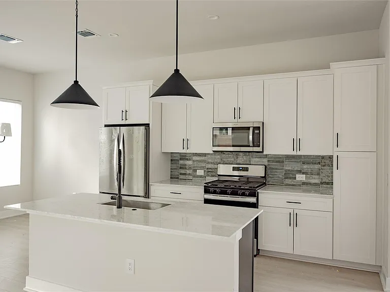 2713 Bristol Dr #1 — Photo 3