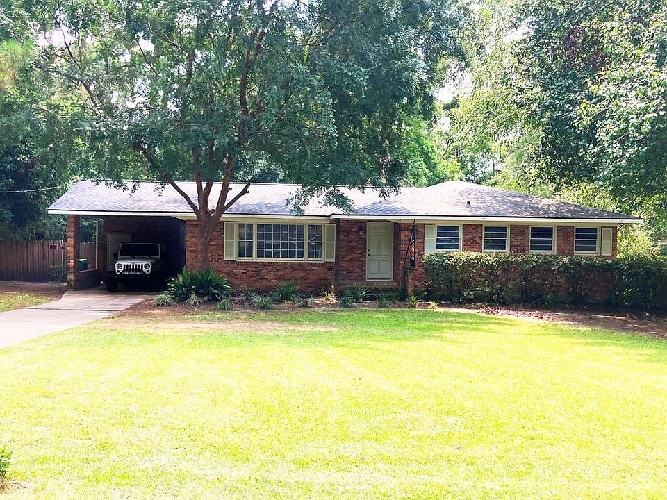 1st image of 1209 Thomwal St