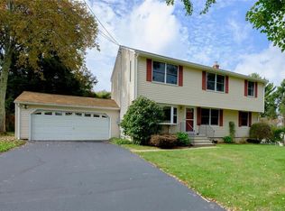 15 Diane Dr, Vernon, CT 06066