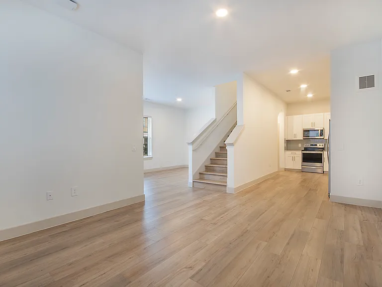 4705 W Spring Creek Pkwy — Photo 7