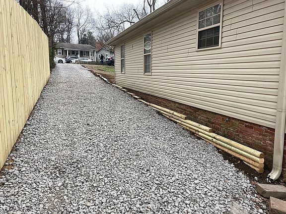 4th image of 103 Ensley Ave