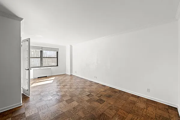 Sold by Compass | media 6