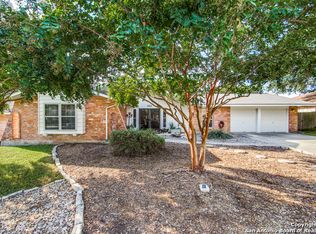 108 Howard Dr, Schertz, TX 78154