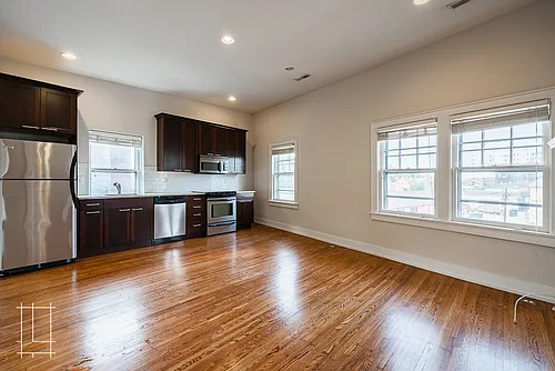 Floor plan 303