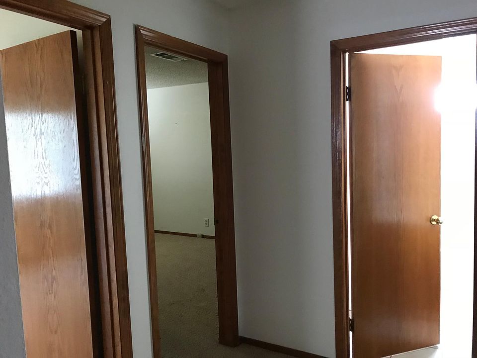 1st image of 1029 Greenwood Ct