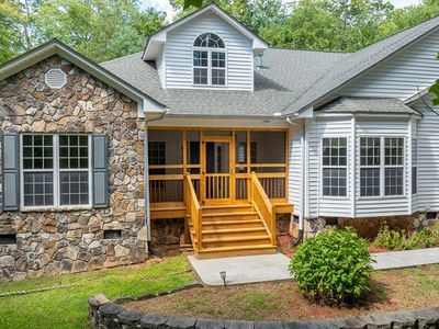 506 Chapel Hill Dr, Franklin, NC, 28734