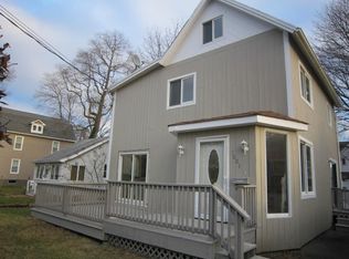 1001 E Broadway, Milford, CT 06460