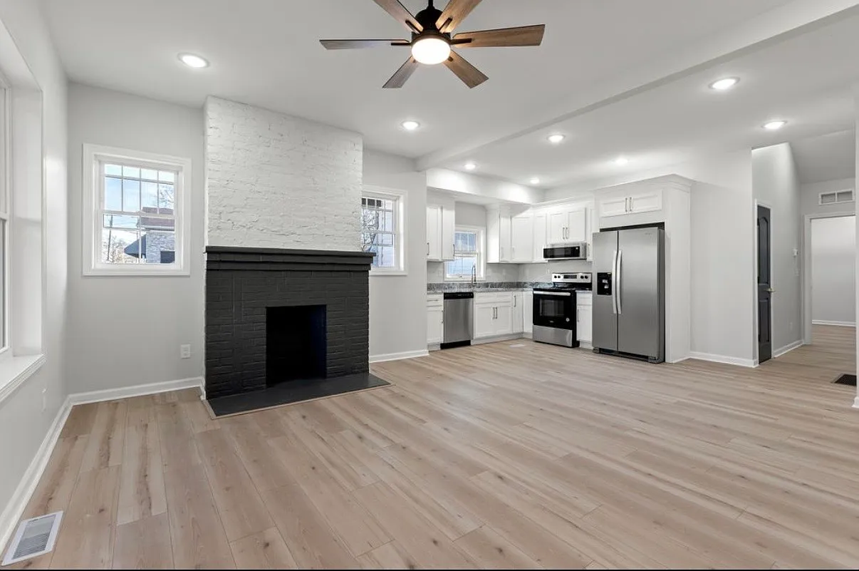5 bed, 1740 sqft, $2,450 — Photo 4