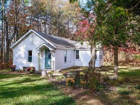 414 Allen Rd, Belchertown, MA 01007