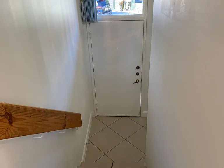 281 W Park Dr #2 — Photo 35