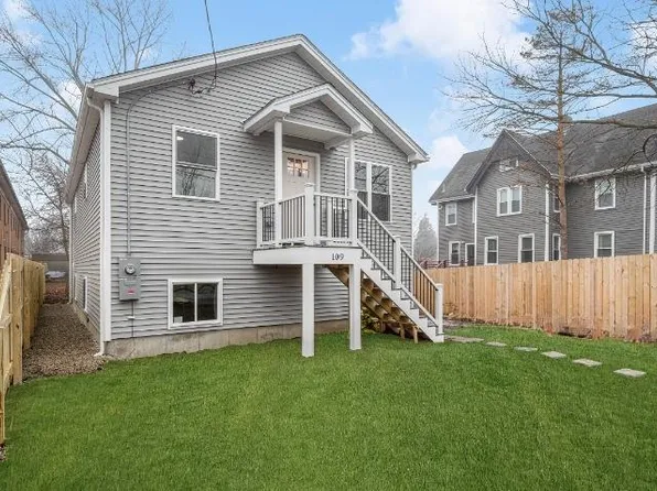 109 Stamford Ave, Providence, RI 02907