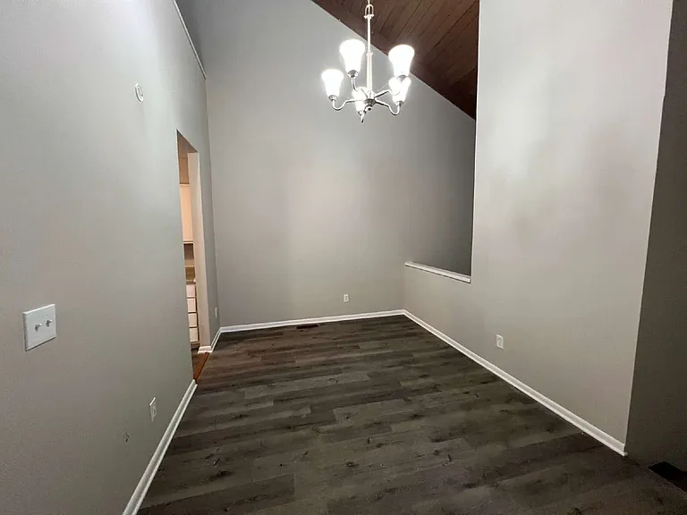 2563 Terrace Trl — Photo 10