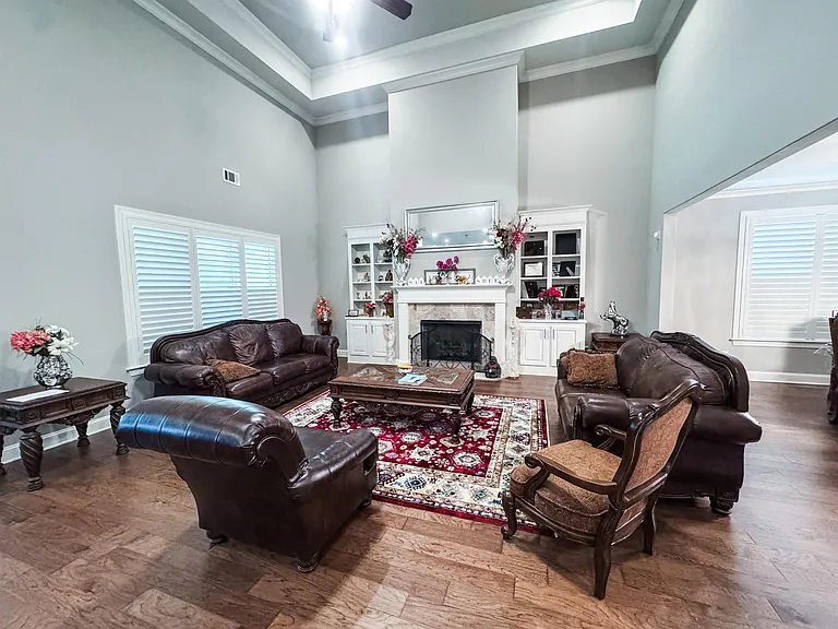 452 Tender Oaks Ln N — Photo 6
