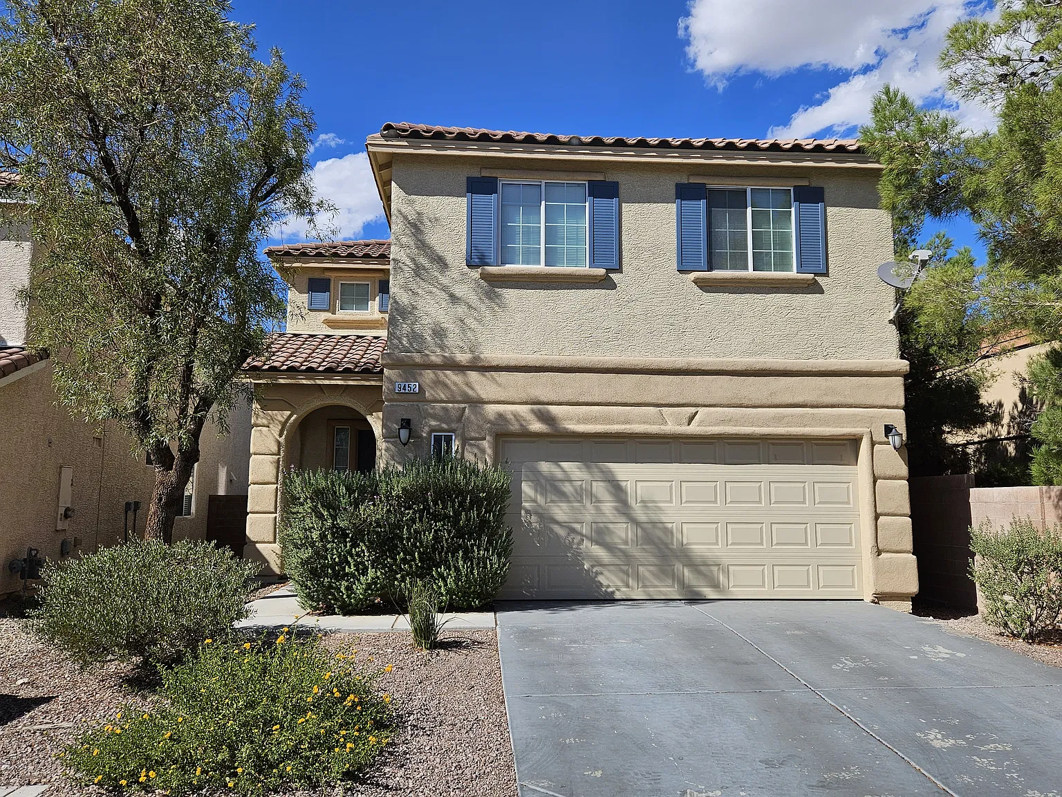 4 bed, 2.5 bath, 1672 sqft, $2,450 — Photo 2
