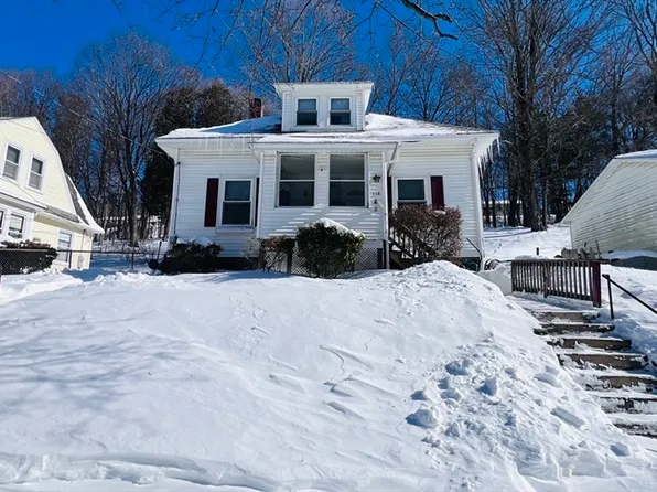 118 Beaconsfield Rd, Worcester, MA 01602