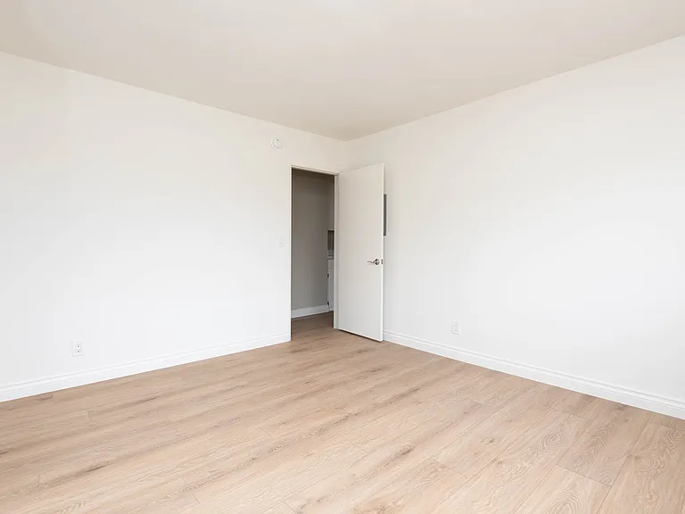 11945 Darlington Ave #9 — Photo 7