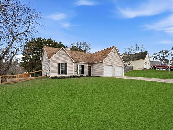 5th image of 1320 Paddocks Way