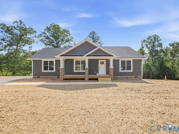 12853 White Oak Rd, Dewitt, VA 23840