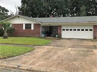 8326 Sanlando Ave, Jacksonville, FL 32211