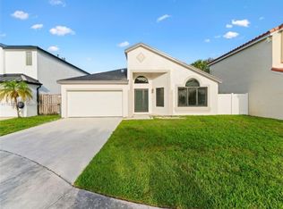 9940 SW 155th Ave, Miami, FL 33196