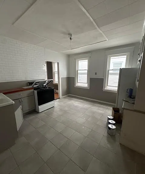 526 Niagara St #1 — Photo 13