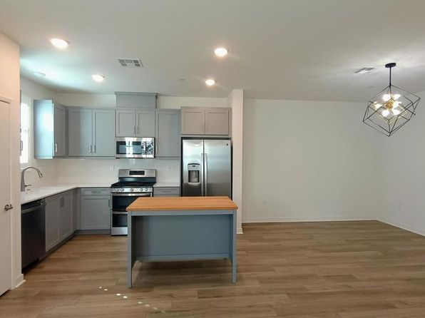 5465 Seacliff Pl #74