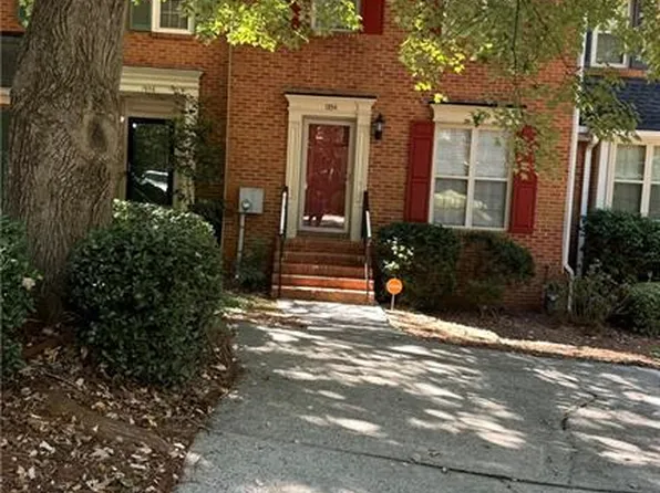 1934 Ivy Glen Dr SE, Smyrna, GA 30082