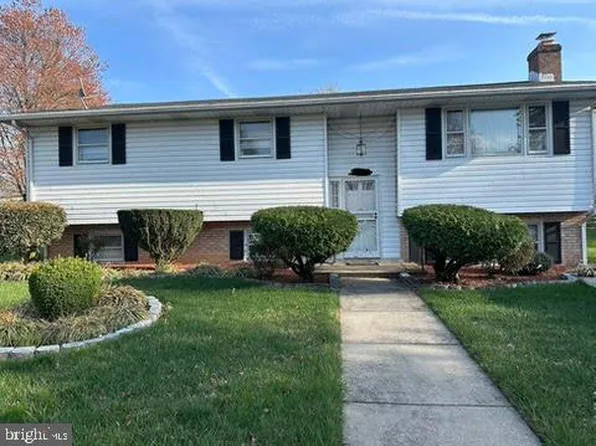 5003 Luci Ln, Suitland, MD 20746