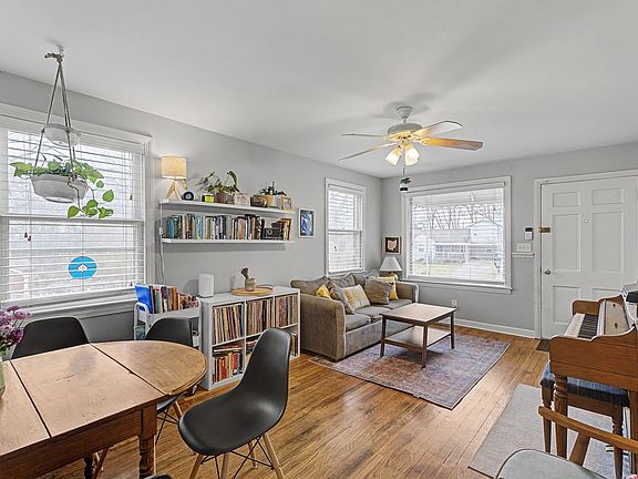 5th image of 732 Carlyle Pl
