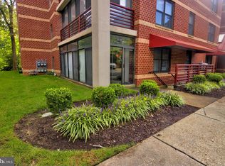 600 McKinsey Park Dr APT 102, Severna Park, MD
