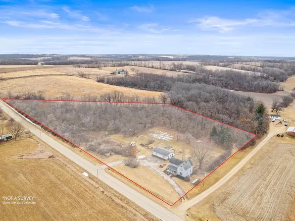 W1863 Mortensen Road, Brooklyn, WI 53521
