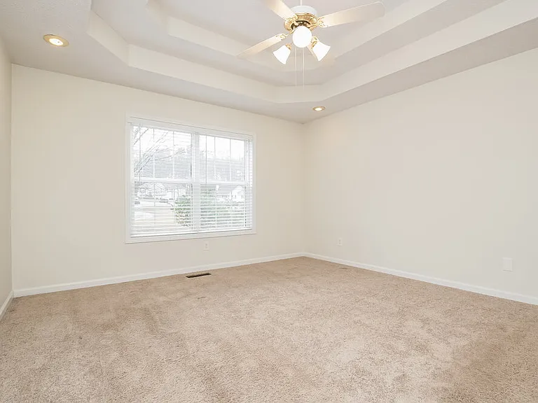 19 Eagle Point Ct — Photo 9