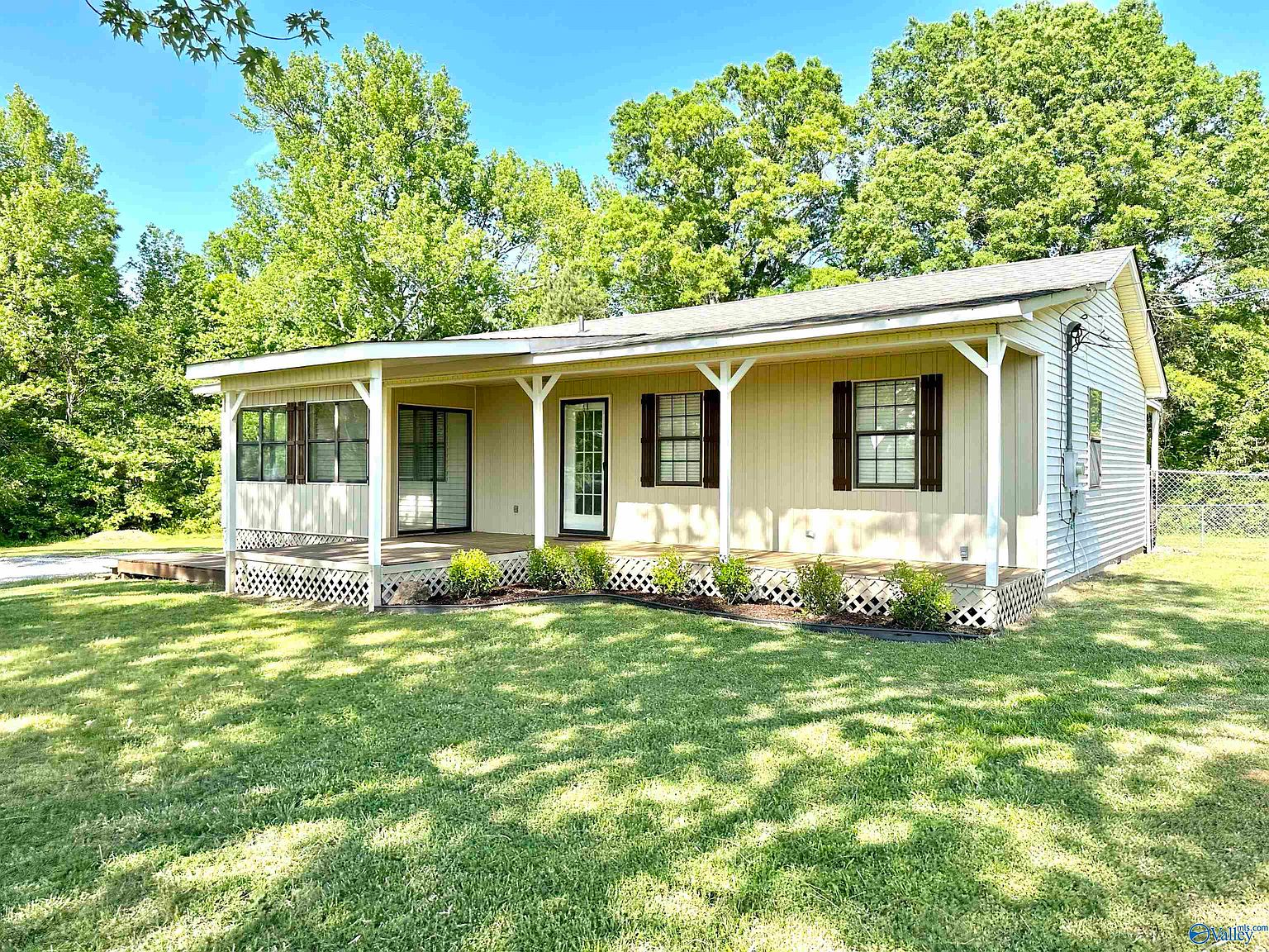 16136 Jones Rd, Athens, AL 35613 Zillow