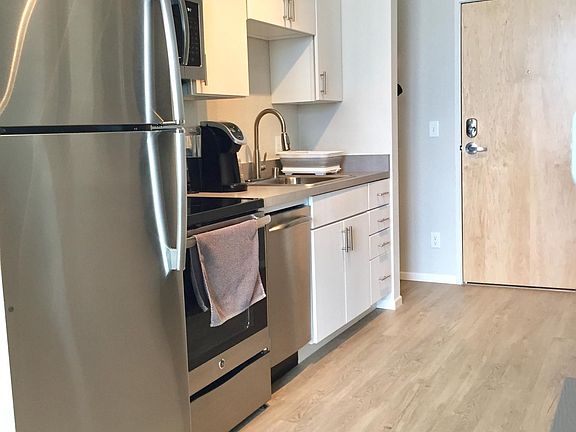 2nd image of 2618 Essex St SE #4