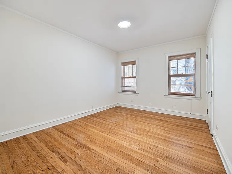 721 Foster St #1W — Photo 15