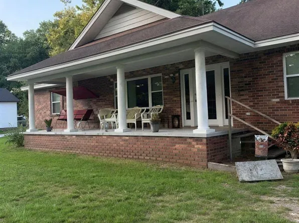 244 S Church St, Boaz, AL 35957