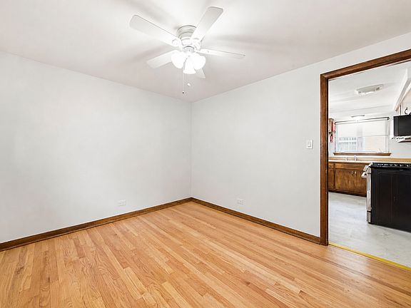4th image of 5145 S Melvina Ave