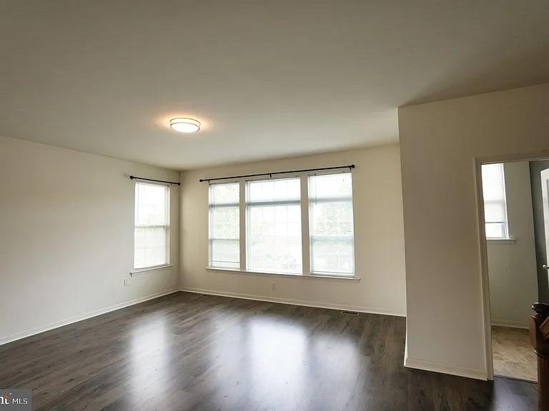 431 Williamson Ct — Photo 12