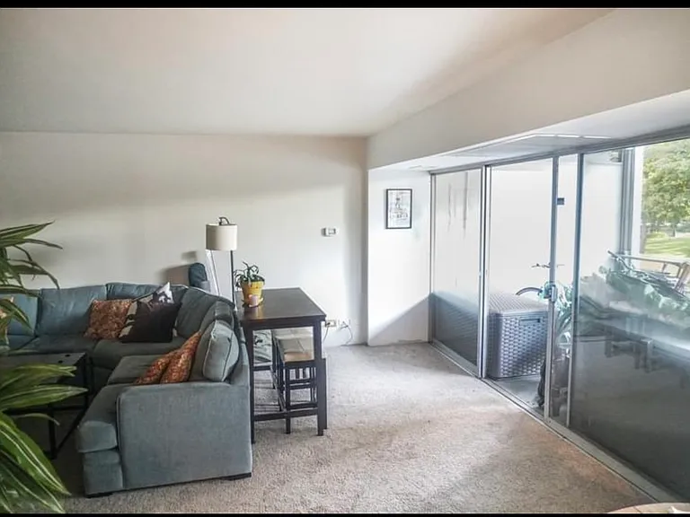 800 N Washington St #209 — Photo 12