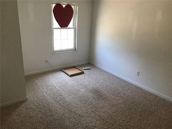 5th image of 10011 E Penrith Dr